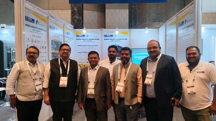 Group photo at the CEAC stall
