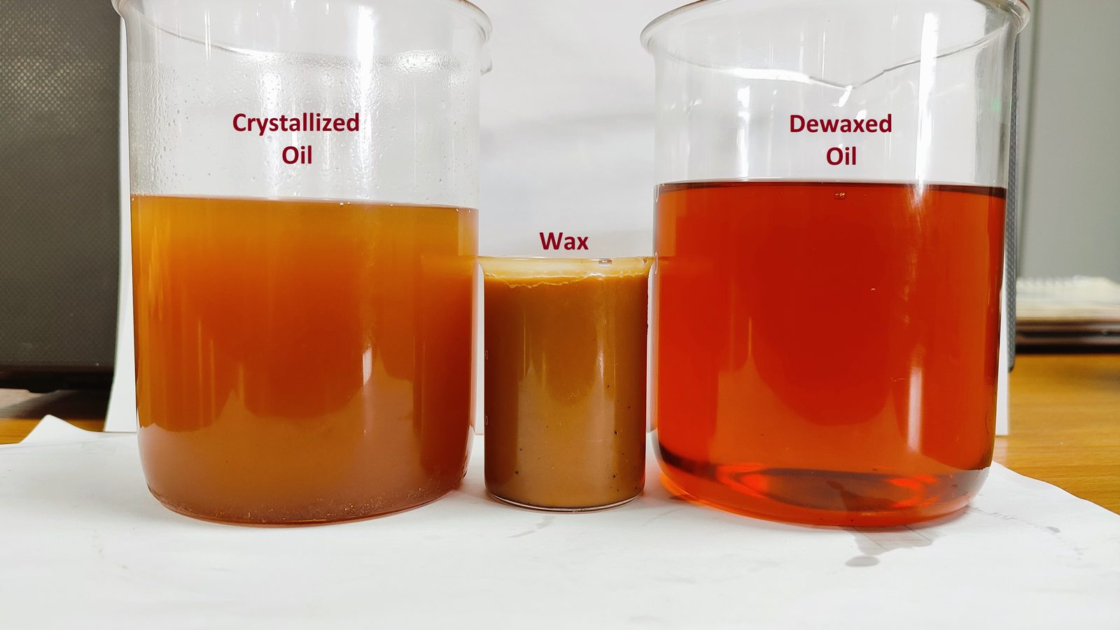 Rice Bran Oil (RBO) samples: crystallized oil, the separated wax and the dewaxed oil